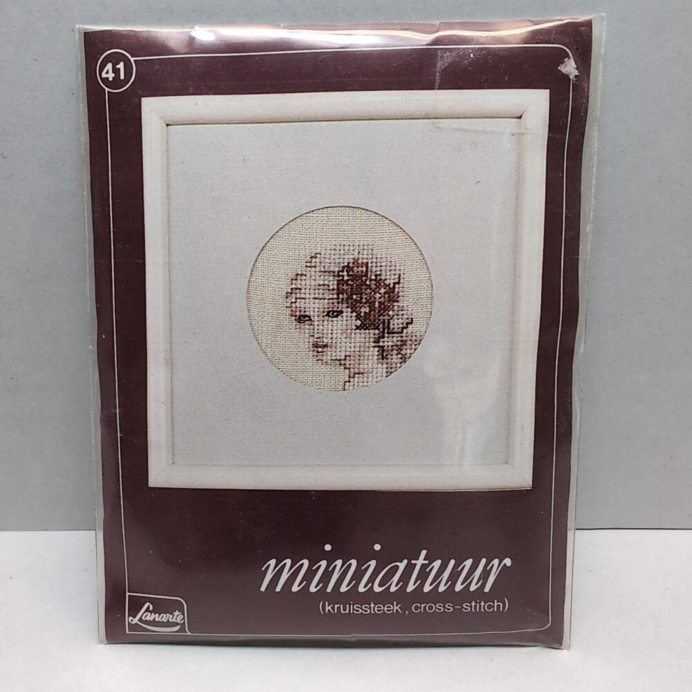 Lanarte Miniatuur Petite Point Kit #41 33541